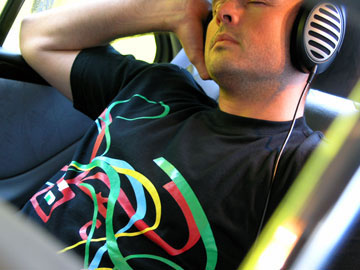 Exploding Cassette Dshirt Size Extra Large