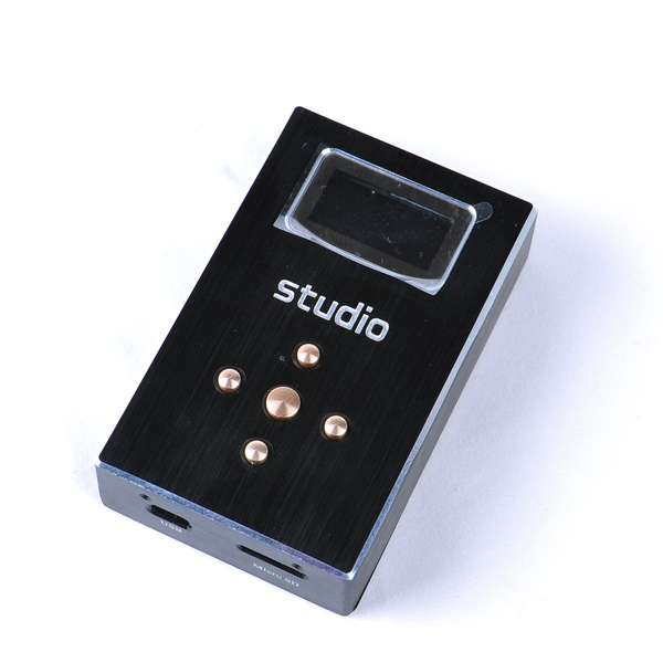 Hisoundaudio Studio-V 4GB Dedicated Digital Audio Player With Expandable Memory And Free Headphones Worth £69