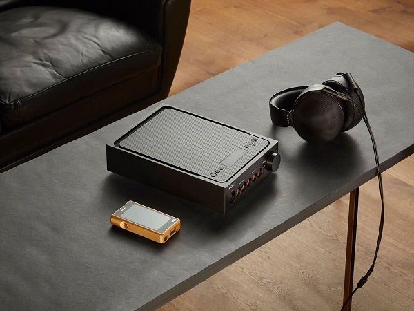 Sony NW-WM1Z High-Resolution Audio Walkman Sony NW-WM1Z High-Resolution Audio Walkman