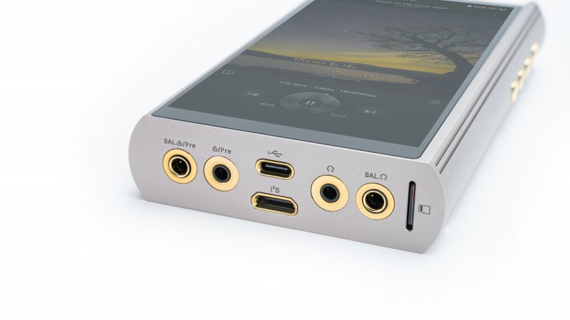 Cayin N8iii music player, top edge with outputs, angled