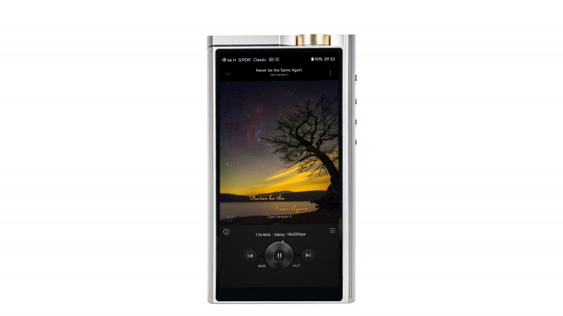 Cayin N8iii music player, front with screen