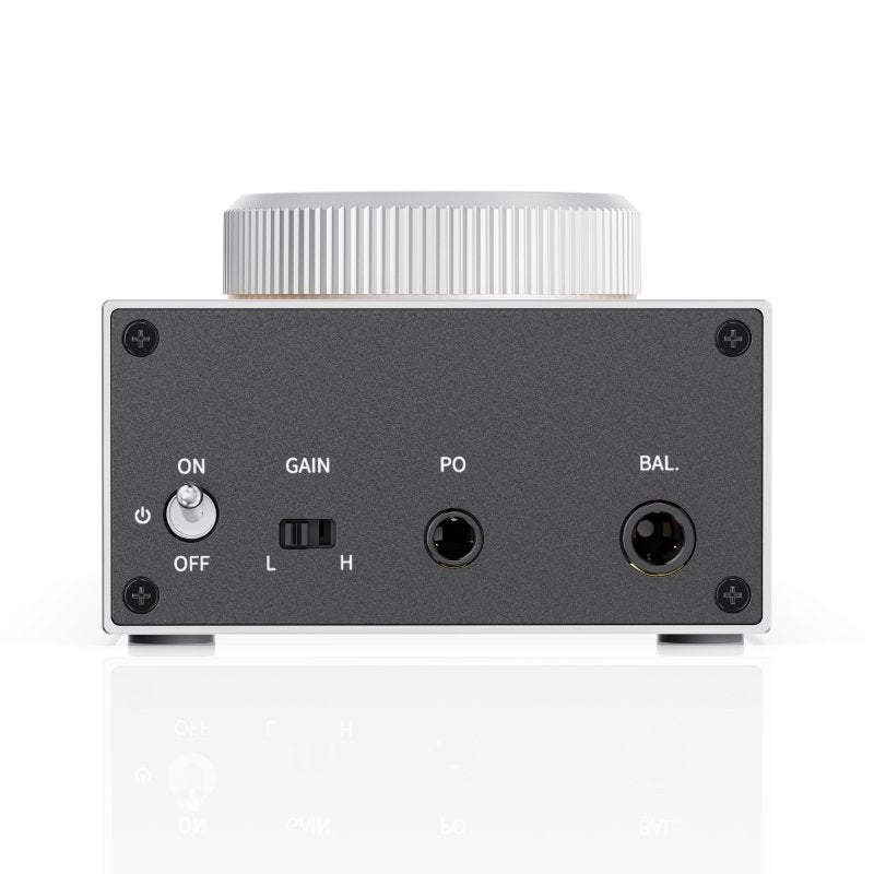 FiiO Jade Audio GIGAS 1 headphone amplifier, silver, front panel