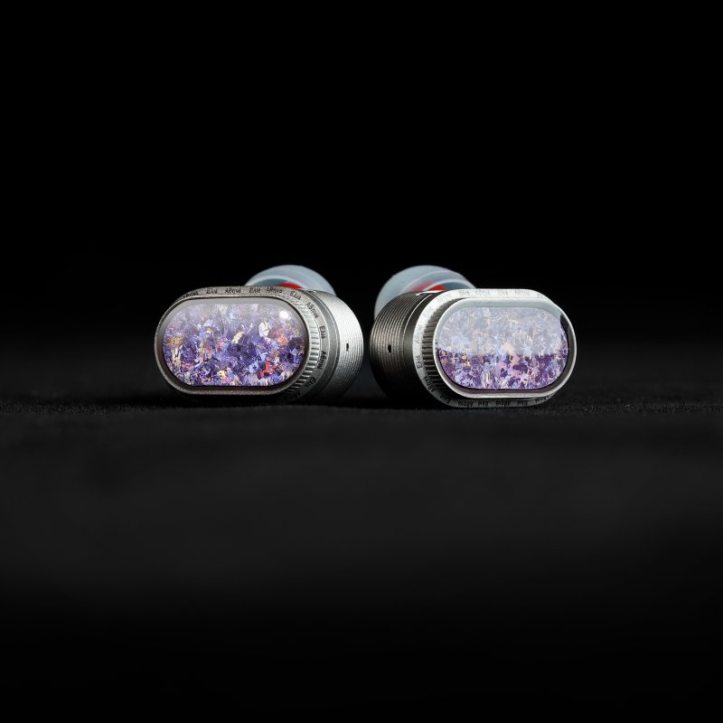 Shanling Moria in-ear monitors, purple, shells