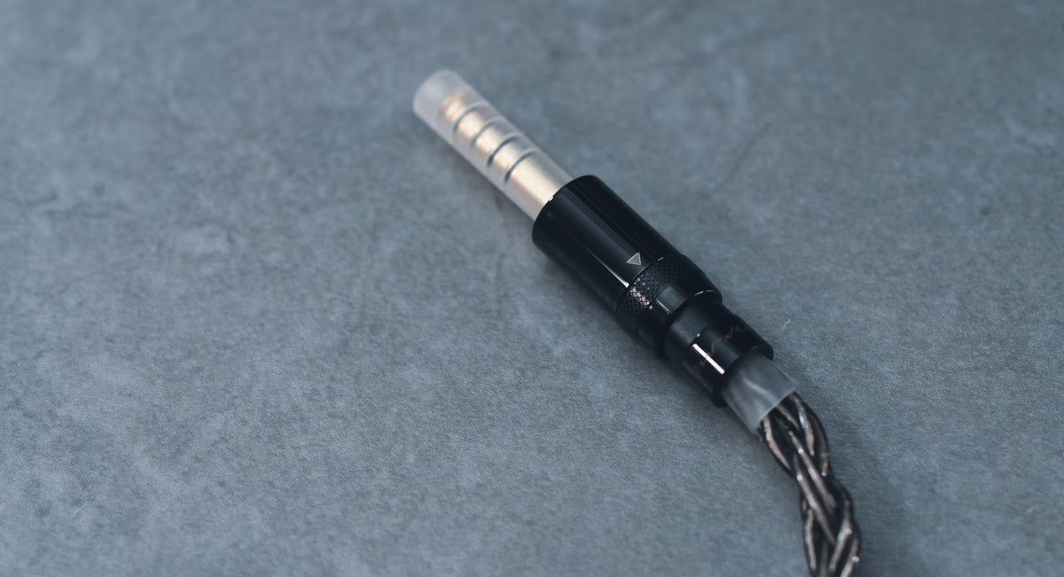 FiiO FX25 in-ear monitors, 4.4mm balanced plug