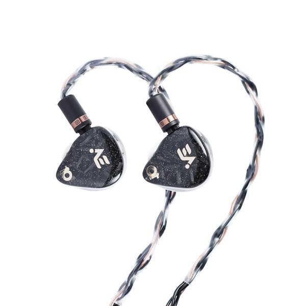 Shanling AE10 in-ear monitors, with cable