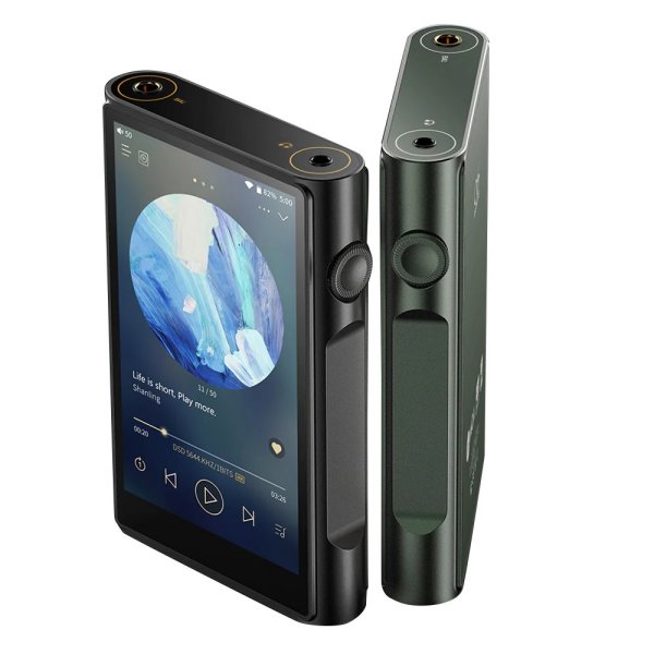 Shanling M3 Ultra music player, black and green