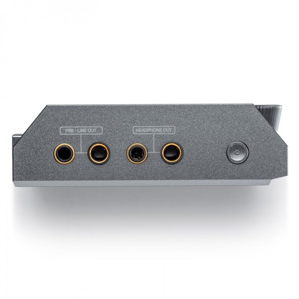 Astell&Kern KANN ULTRA music player, output sockets close-up
