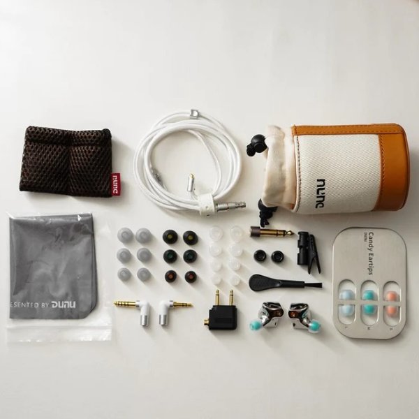 DUNU Glacier tribrid in-ear monitors, box contents
