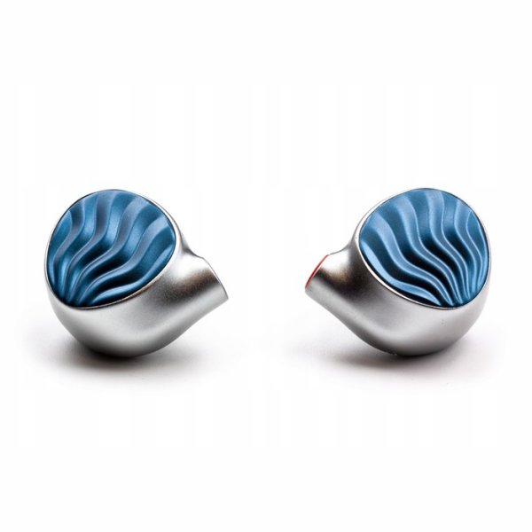 iBasso IT05 in-ear monitors, shells
