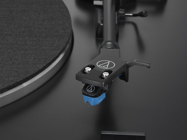 Audio-Technica AT-LP3XBT Bluetooth turntable, black, cartridge close-up