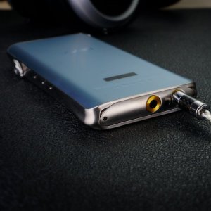 iBasso DX320 Digital Audio Player