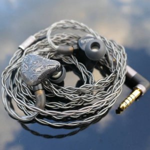 Dunu VULKAN Six Driver Hybrid In Ear Monitors
