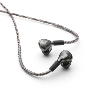  Astell & Kern T9iE In-Ear Monitors with Dynamic Drivers tuned by Beyerdynamic