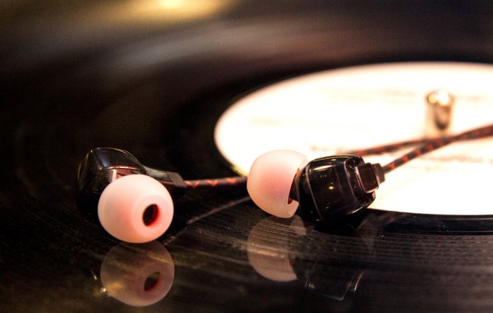 FiiO F1 Earphones FiiO F1 Earphones